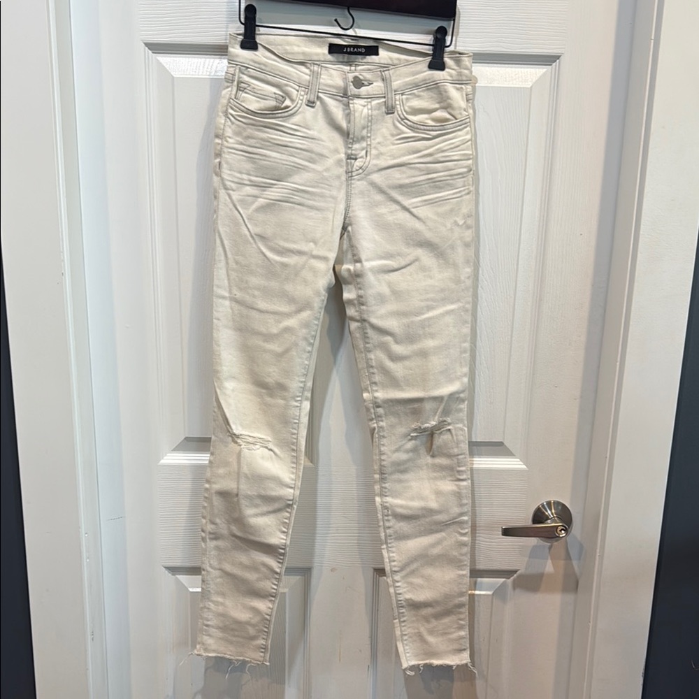 J Brand size 26 Women's Cream Distressed Jeans